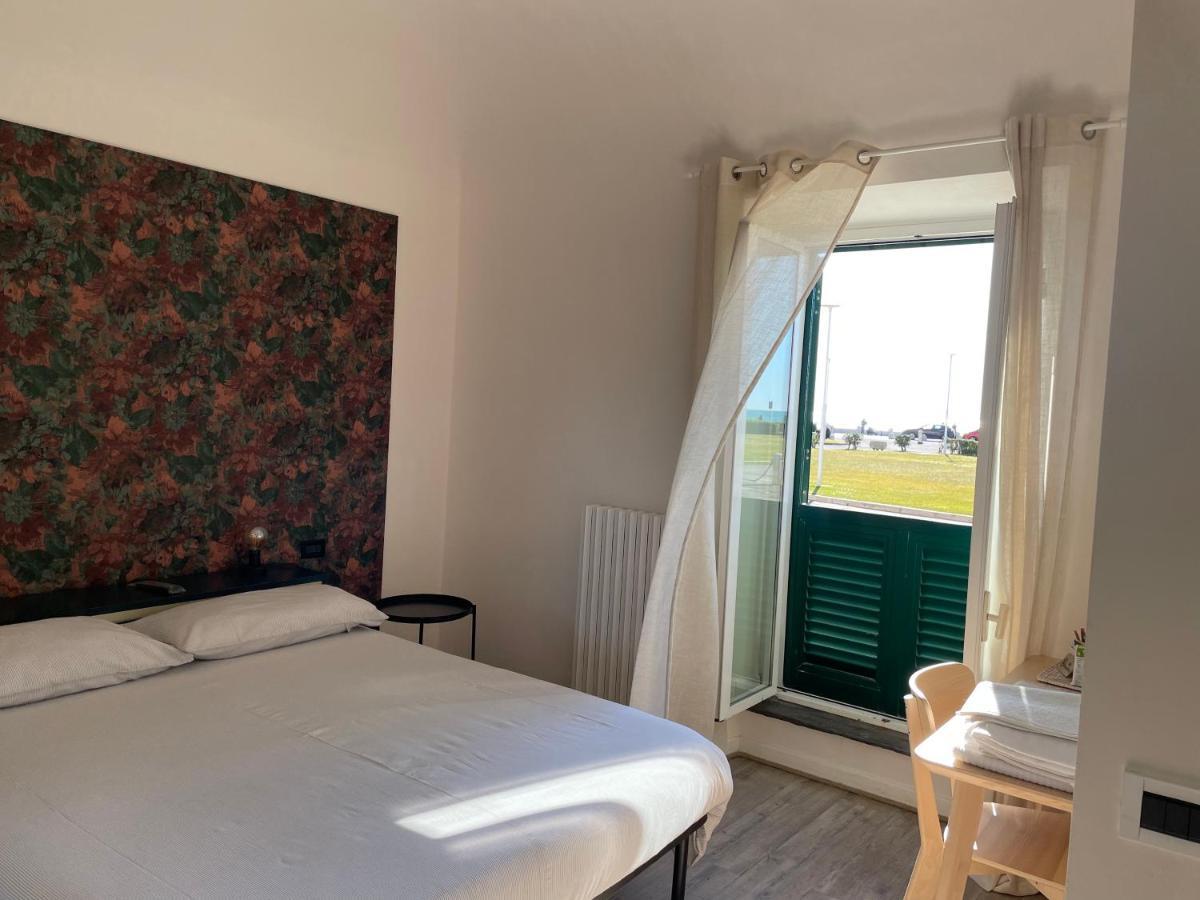 Sunrise Bed & Breakfast Marina Di Pisa Ngoại thất bức ảnh